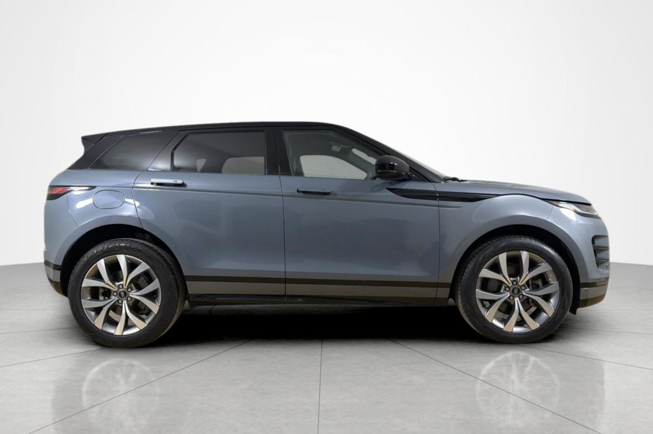 Used 2022 METALLIC GREEN Land Rover R-Dynamic SE image 6
