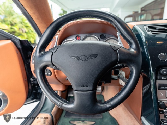 Aston Martin Vanquish
