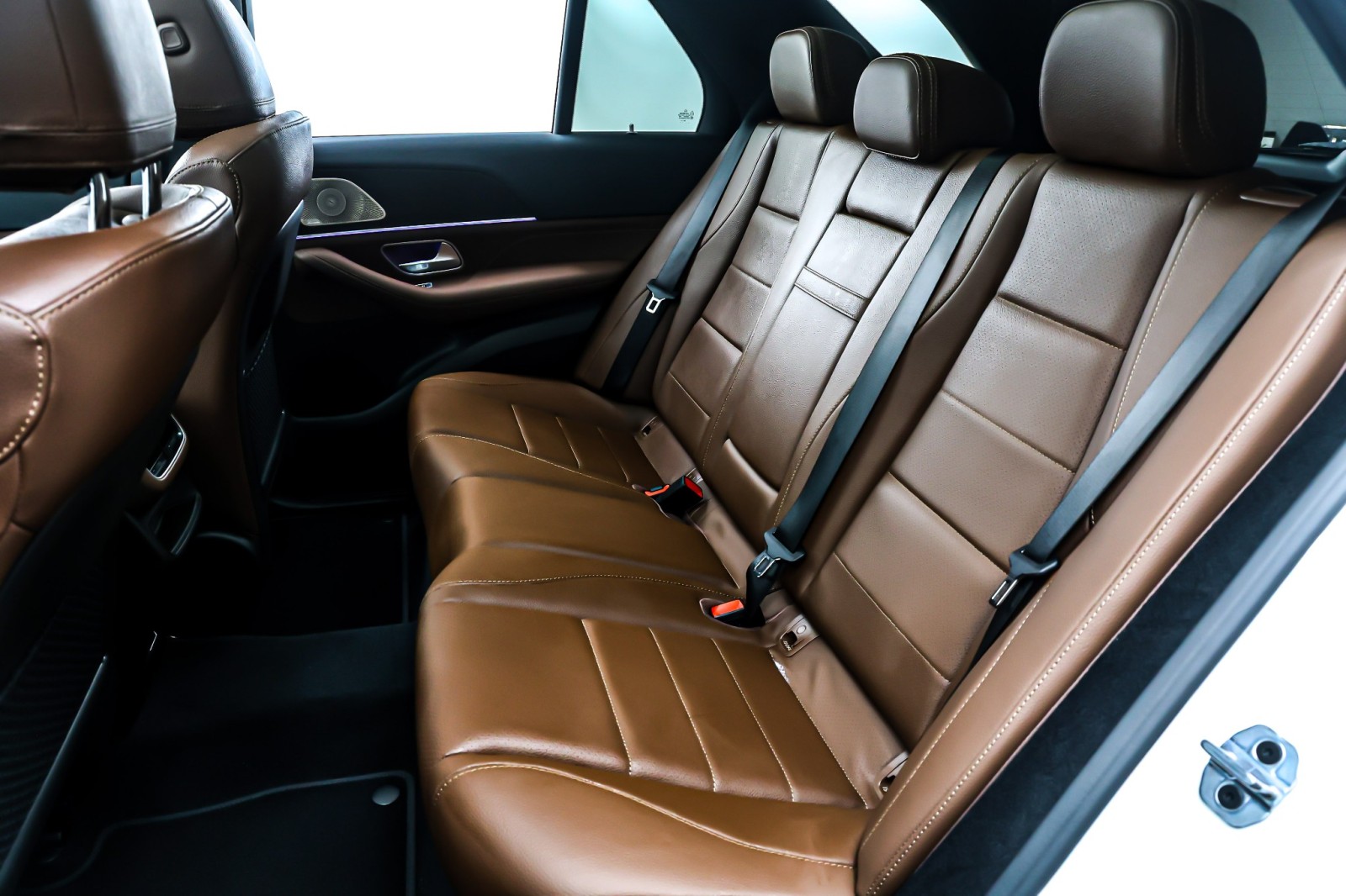 New 2026 Polar White Mercedes-Benz GLE 350 image 8