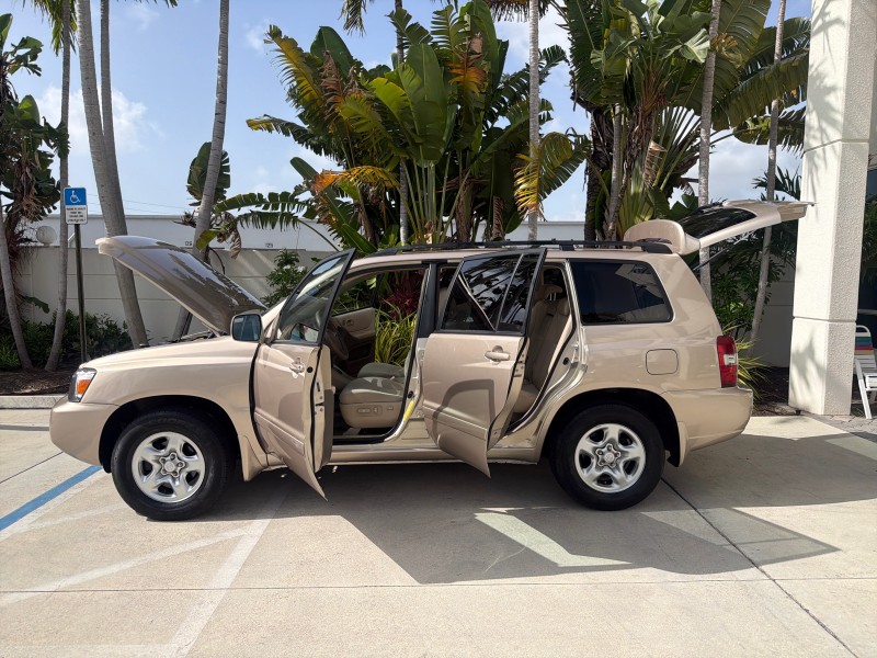 2007 Toyota Highlander LOW MILES 58,814 1 OWNER in , 