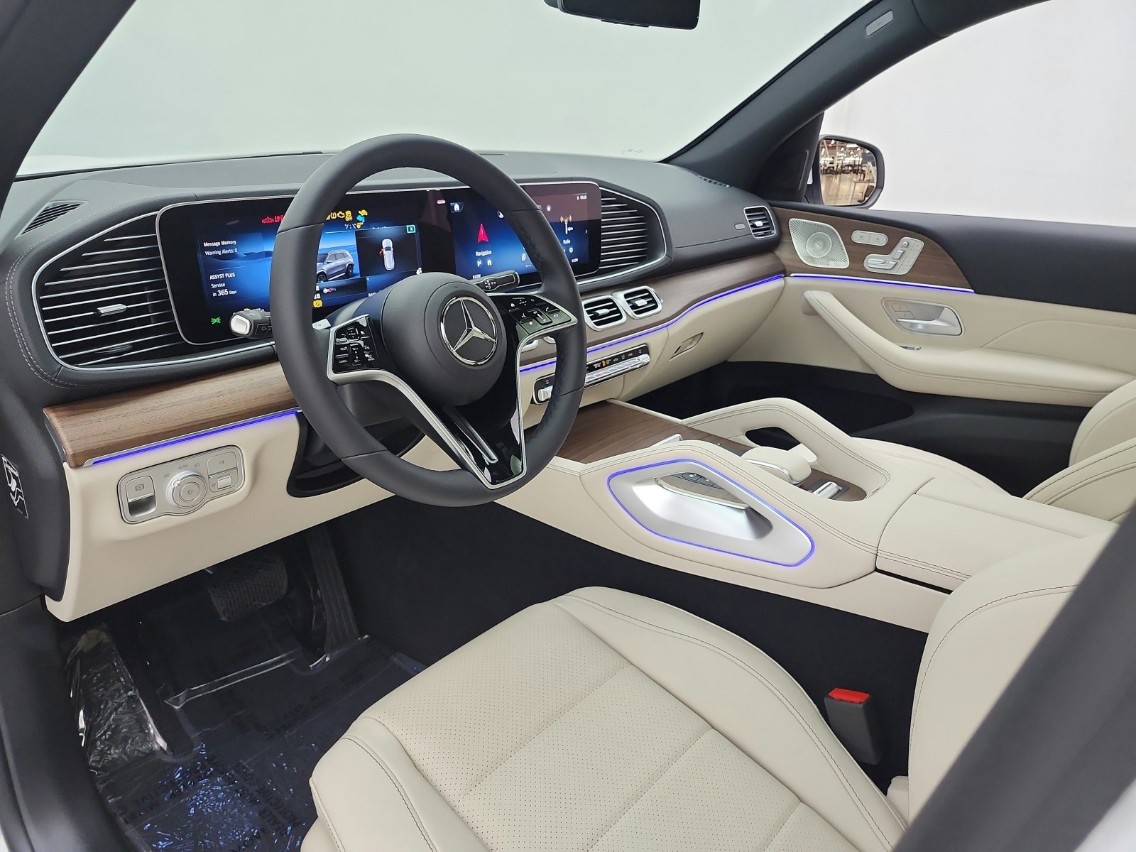 New 2026 Polar White Mercedes-Benz GLS 450 4MATIC® SUV image 10
