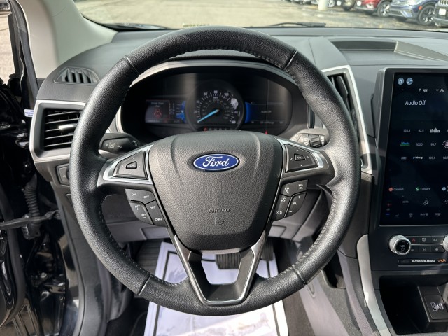 2022 Ford Edge SEL 12