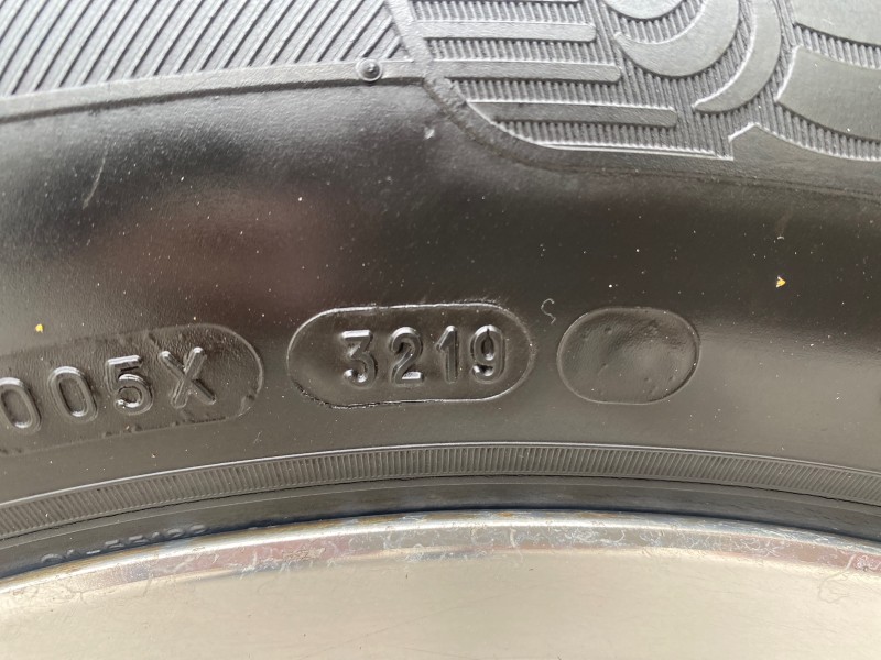 2006 Toyota Tundra SR5 4 DR CREW LOW MILES 93,838 in ,