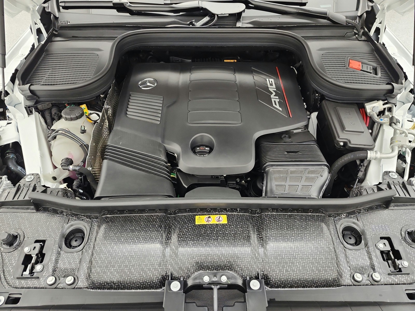 New 2027 Polar White Mercedes-Benz AMG® GLE 53e 4MATIC+ SUV image 11