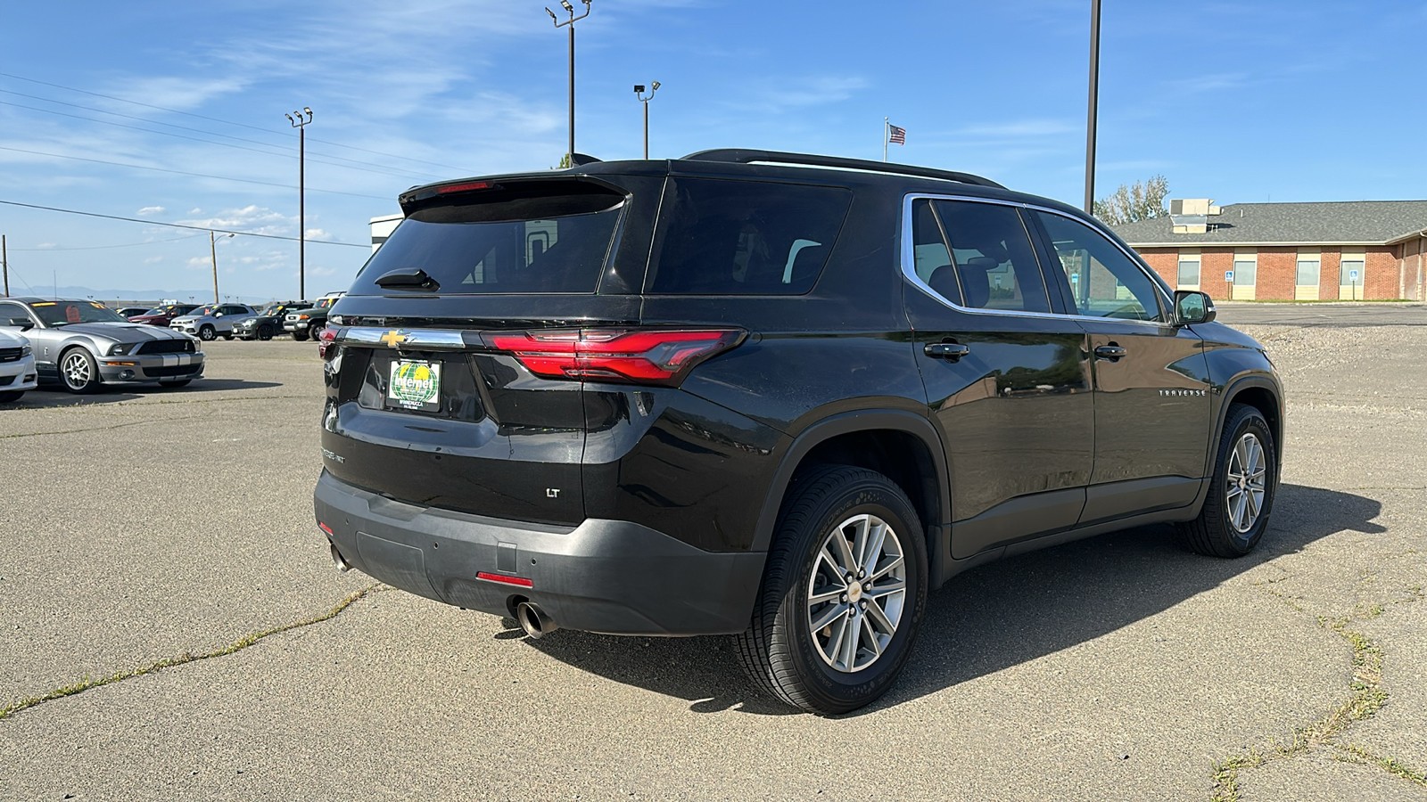 2022 Chevrolet Traverse LT Leather 3