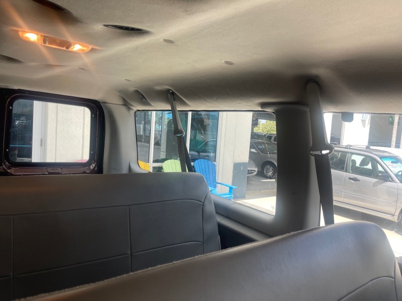 2006 Ford Econoline Wagon XLT 8 PASS LOW MILES 56328 in ,