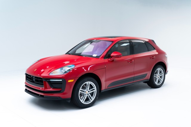 2025  Macan  in , 