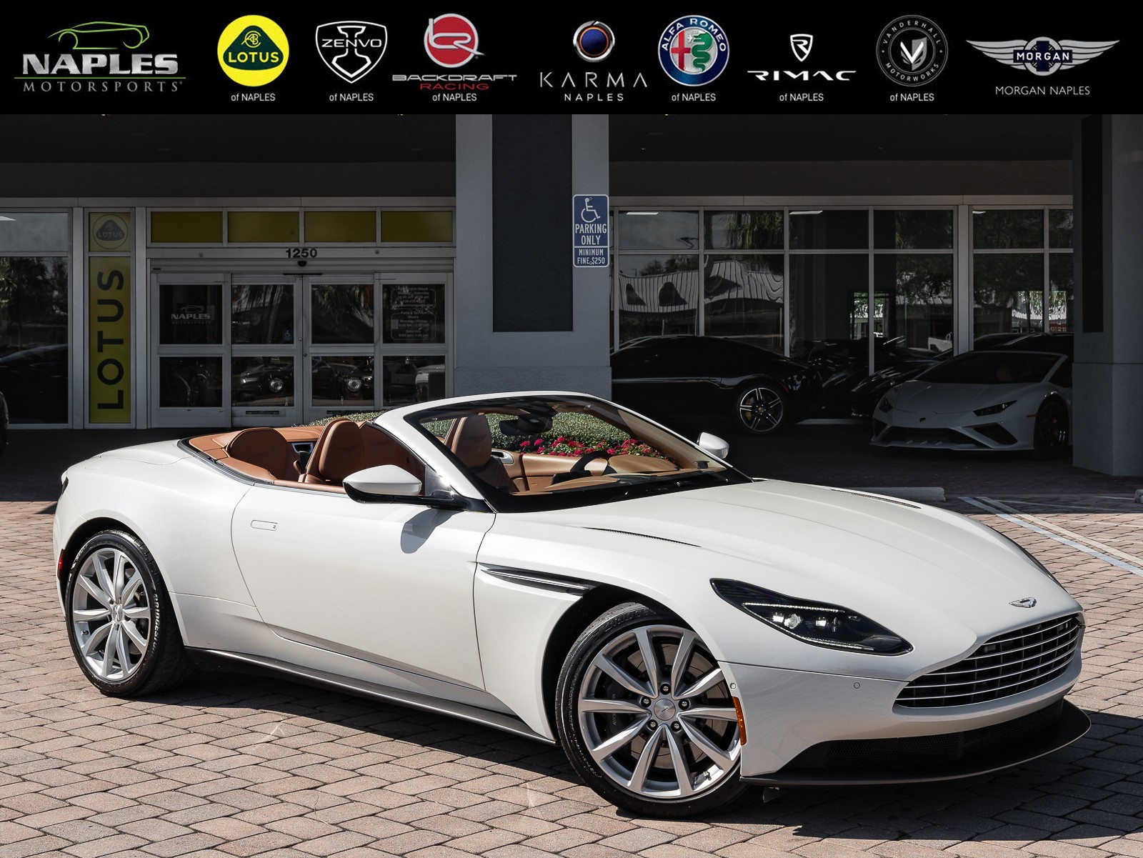 /2019 Aston-Martin DB11