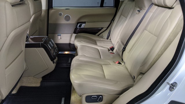 2015 Land Rover Range Rover Supercharged LWB 32
