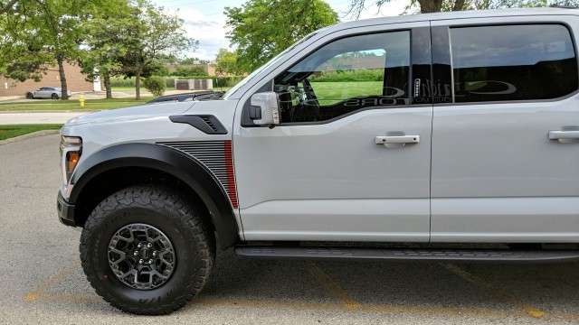 2024 Ford F-150 Raptor 17