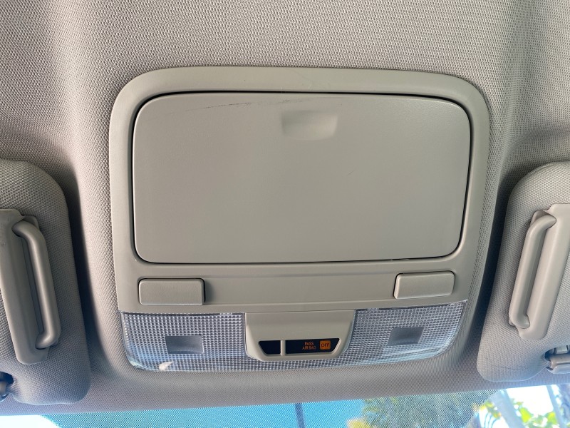 2009 Subaru Outback Special Edition LOW MILES 68,114 in ,