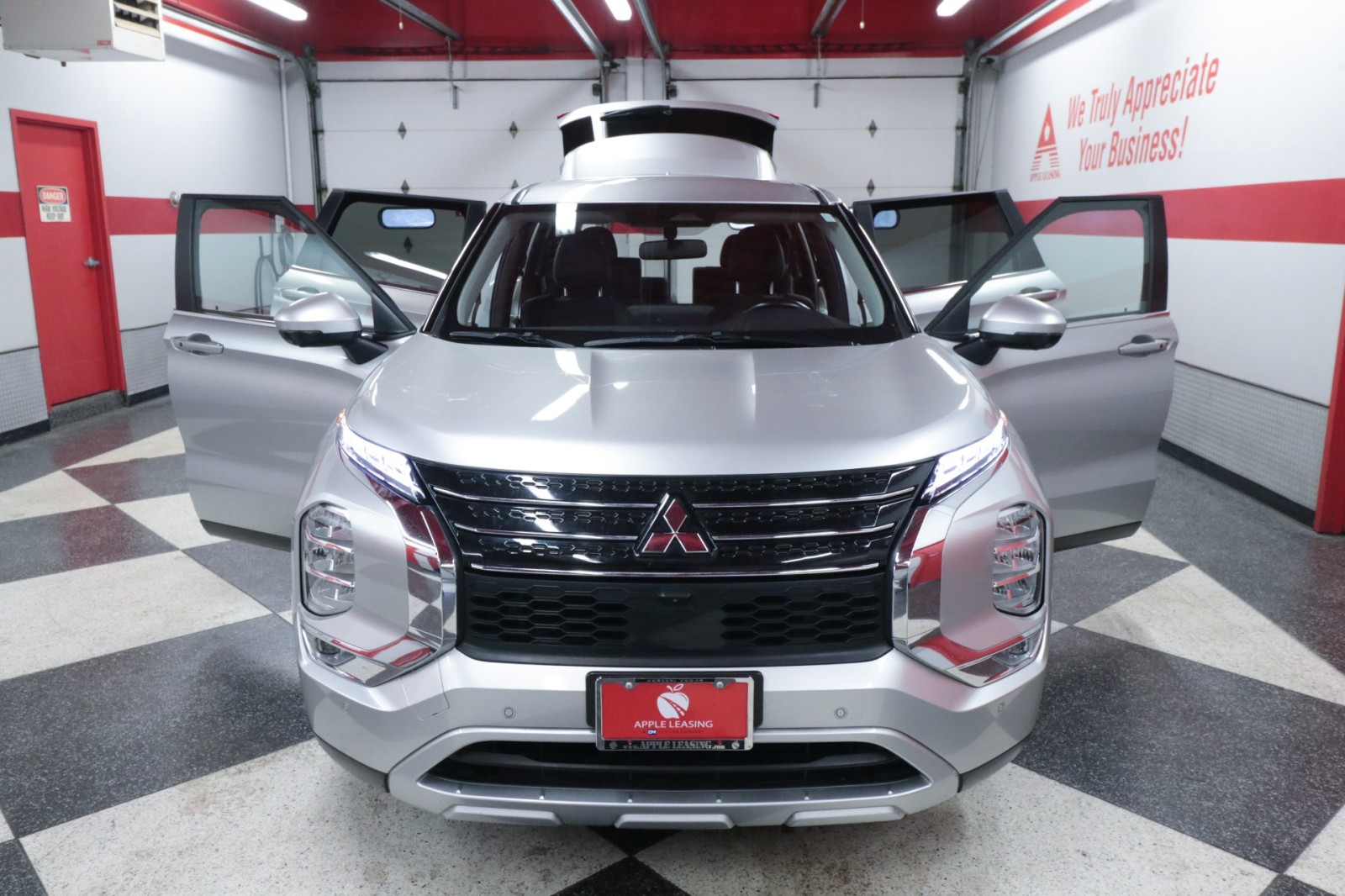 Used Car 2024 Mitsubishi Outlander  Se For Sale Under $25,000 In Austin, Texas