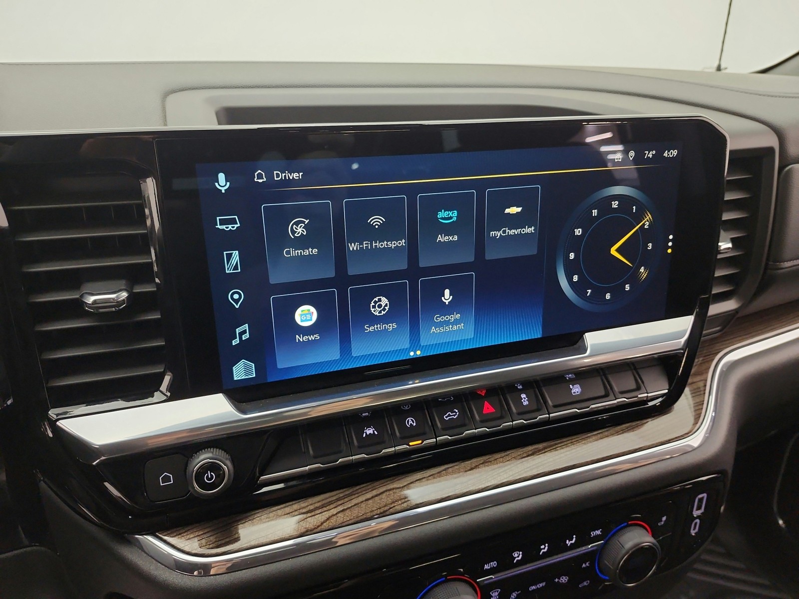 Used 2024 Lakeshore Blue Metallic Chevrolet 2WD Crew Cab 147 RST image 12