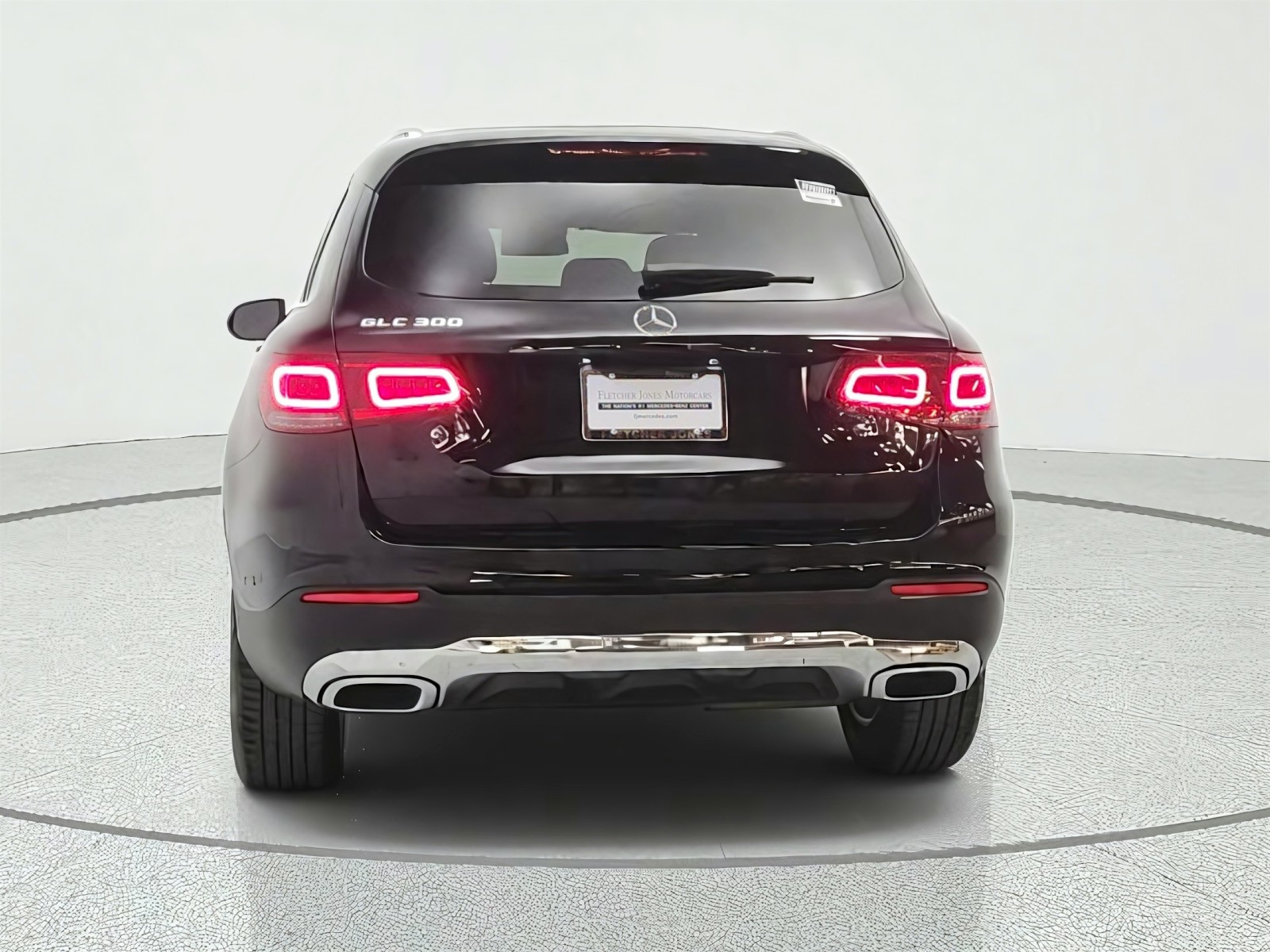 Used 2022 Black Mercedes-Benz GLC 300 SUV image 6