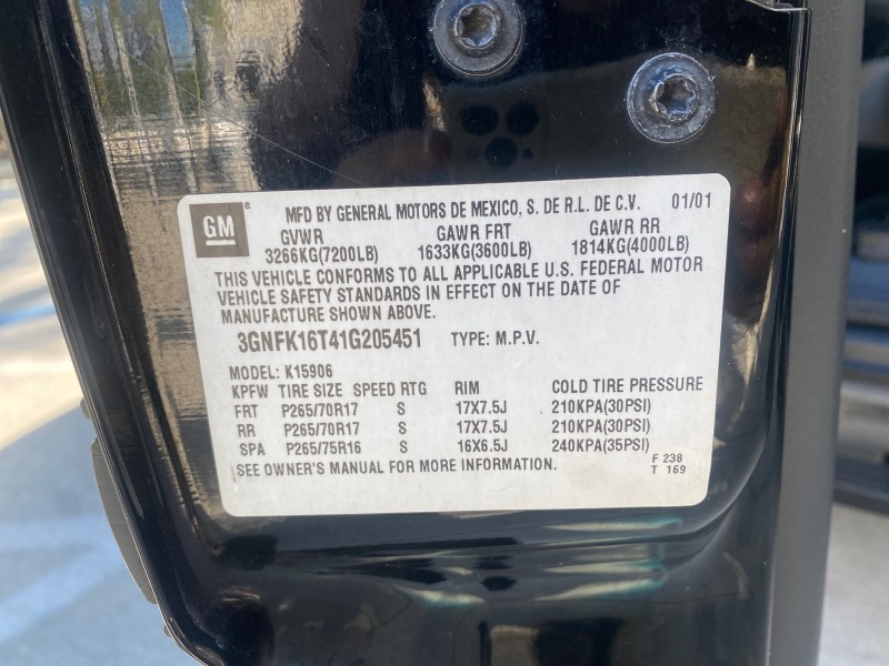 2001 Chevrolet Suburban LT Z71 1 FL 4WD 44 SERVICES NO ACCIDENTS in ,