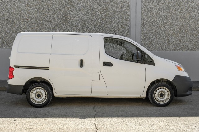 2018 Nissan NV200 Compact Cargo S 9