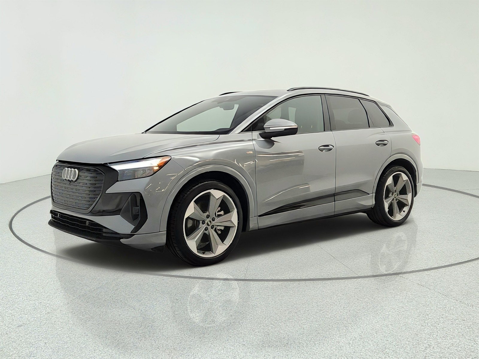 2025 Audi Q4 e-tron Premium Plus 55 quattro