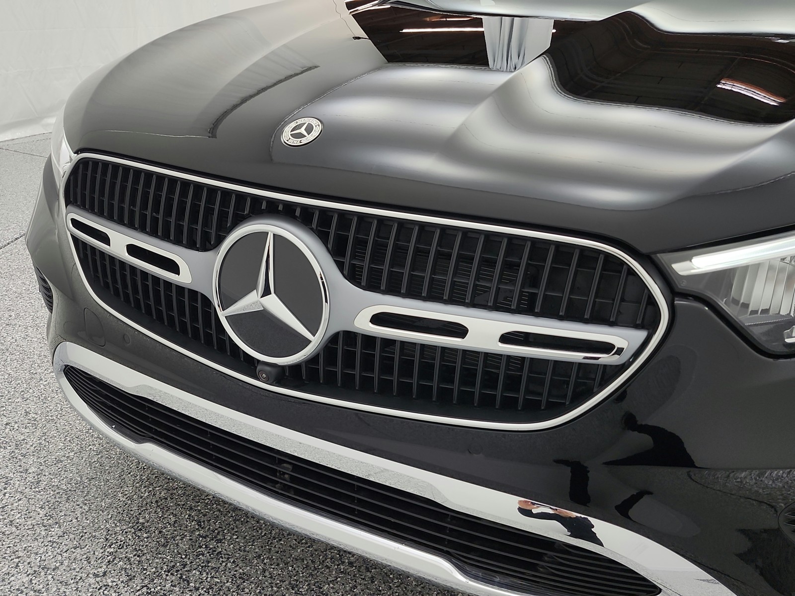 New 2026 Black Mercedes-Benz GLC 300 image 27