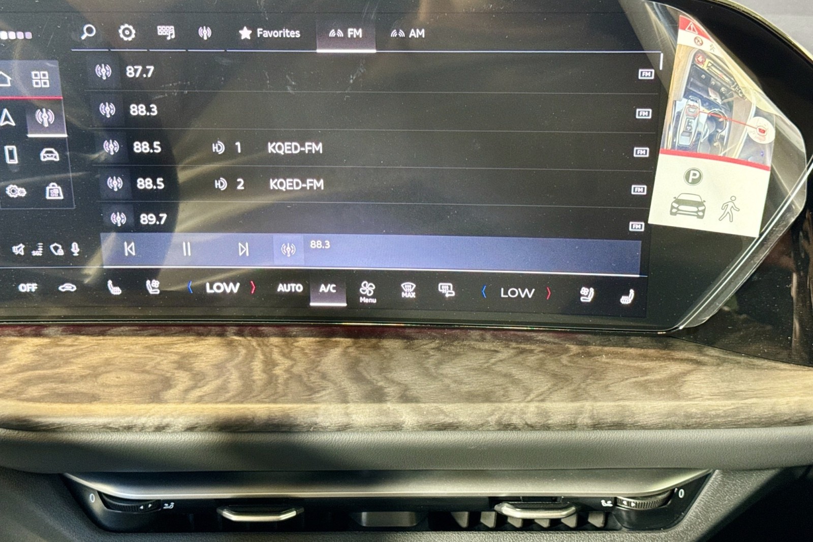 New 2025 Glacier White Metallic Audi Premium Plus 2.0 TFSI quattro image 11