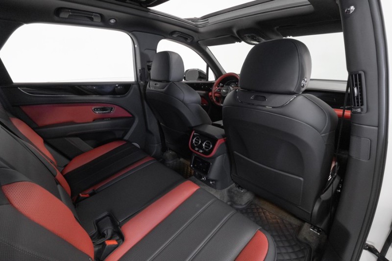 2022 Bentley Bentayga Bentayga S ($242,125 MSRP) *ONLY 13,000 MILES* *FULL PPF* in , 