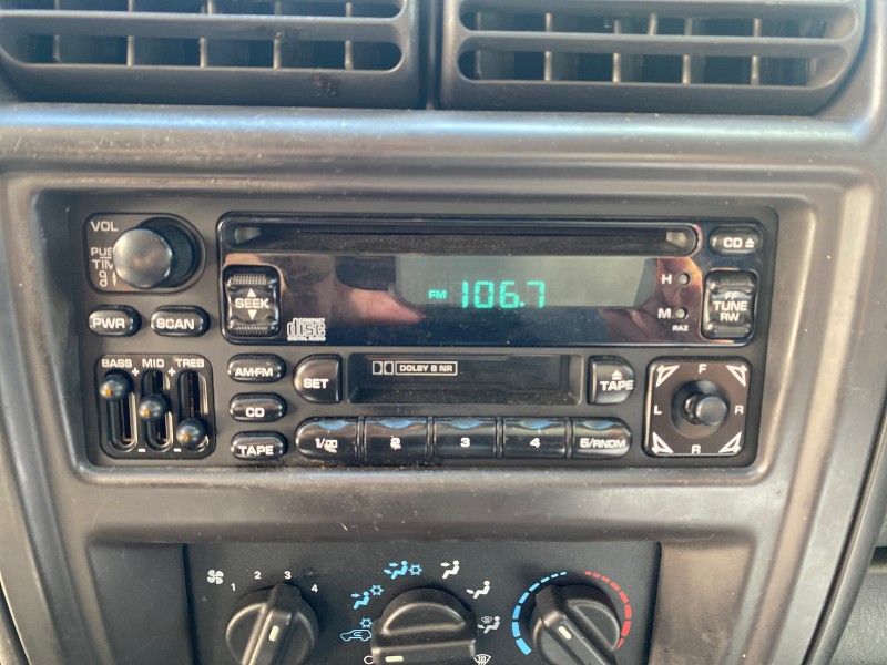 2000 Jeep Cherokee Sport 1 OWNER 4X4 AC 4.0 6YL in , 