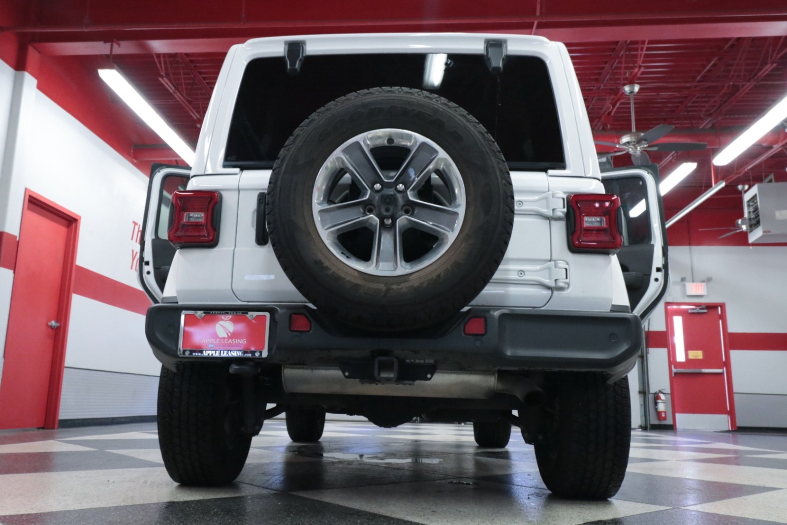 Used Car 2021 Jeep Wrangler  Unlimited Sahara For Sale Under $35,000 In Austin, Texas