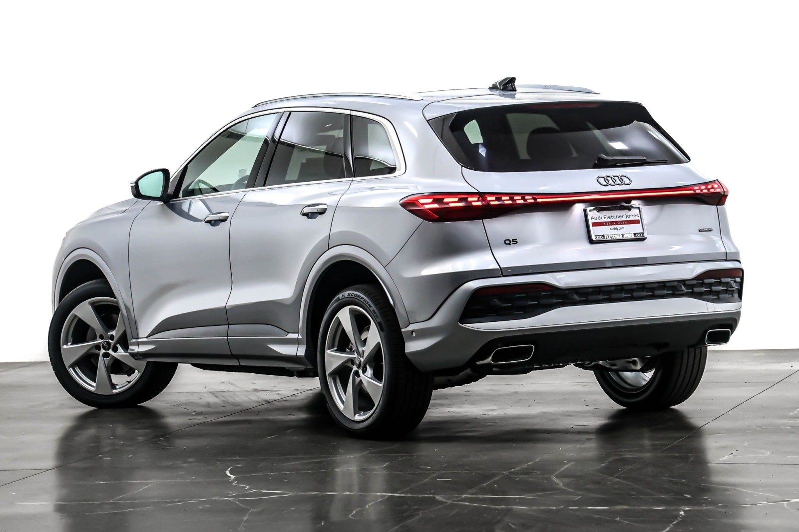 New 2025 Florett Silver Metallic Audi Premium Plus 2.0 TFSI quattro image 12