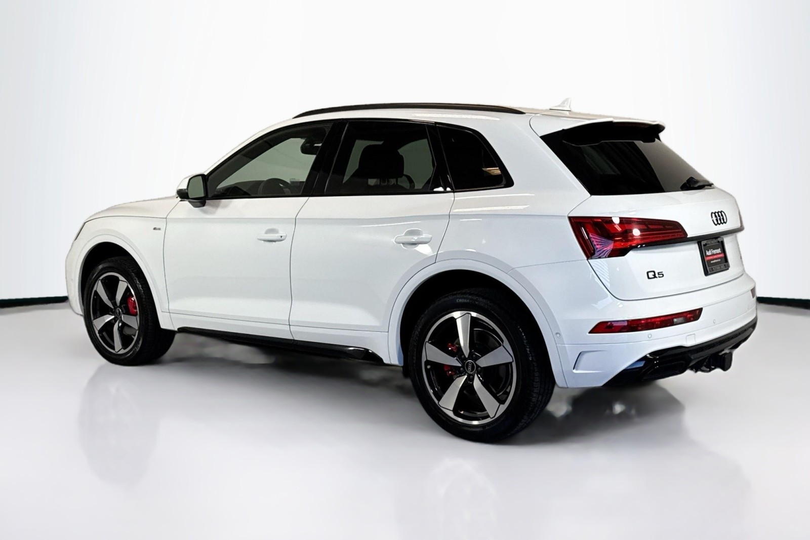 Used 2024 Arkona White Audi S line Prestige image 7