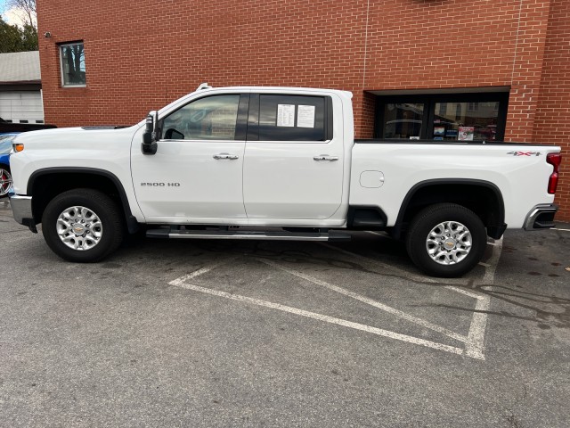 2022 Chevrolet Silverado 2500HD LTZ 8