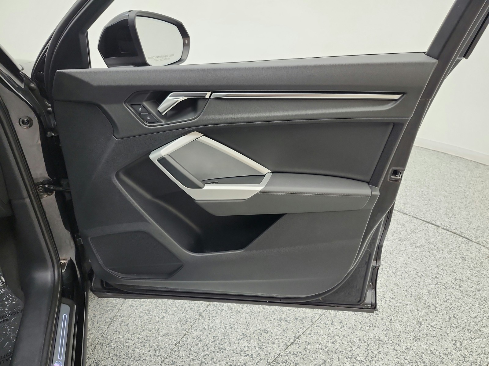 Used 2023 Mythos Black Metallic Audi S line Premium image 21