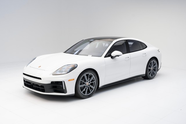 2024  Panamera 4 in , 