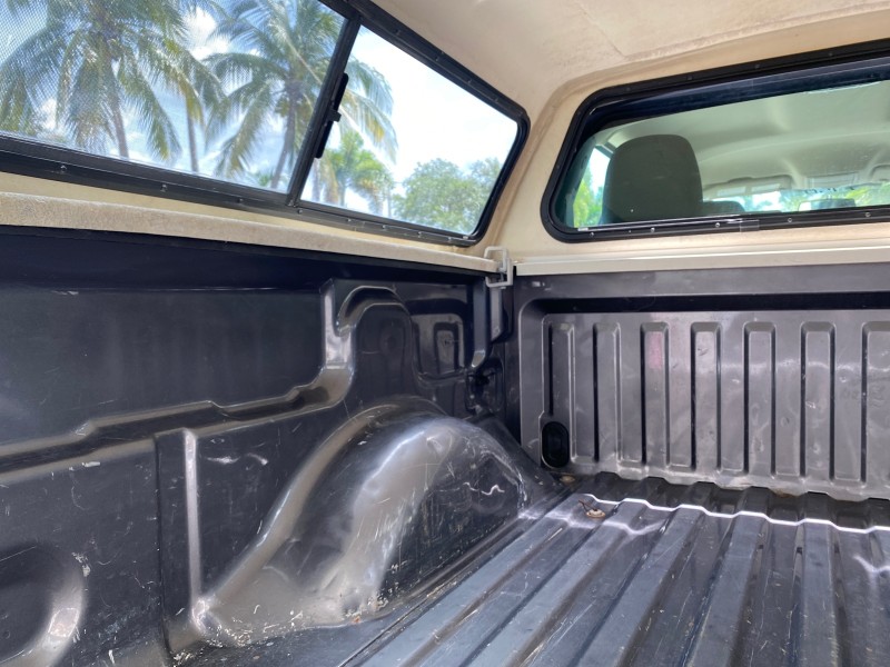 2010 Ford F-150 4 DR CREW XL LOW MILES 34,625 in , 