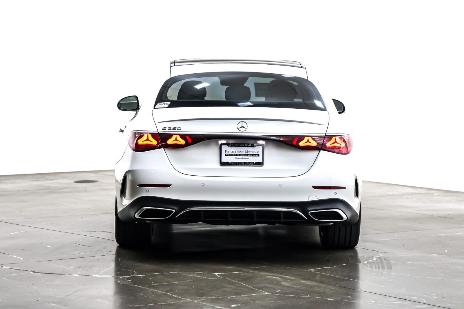 New 2026 Polar White Mercedes-Benz E 350 image 3