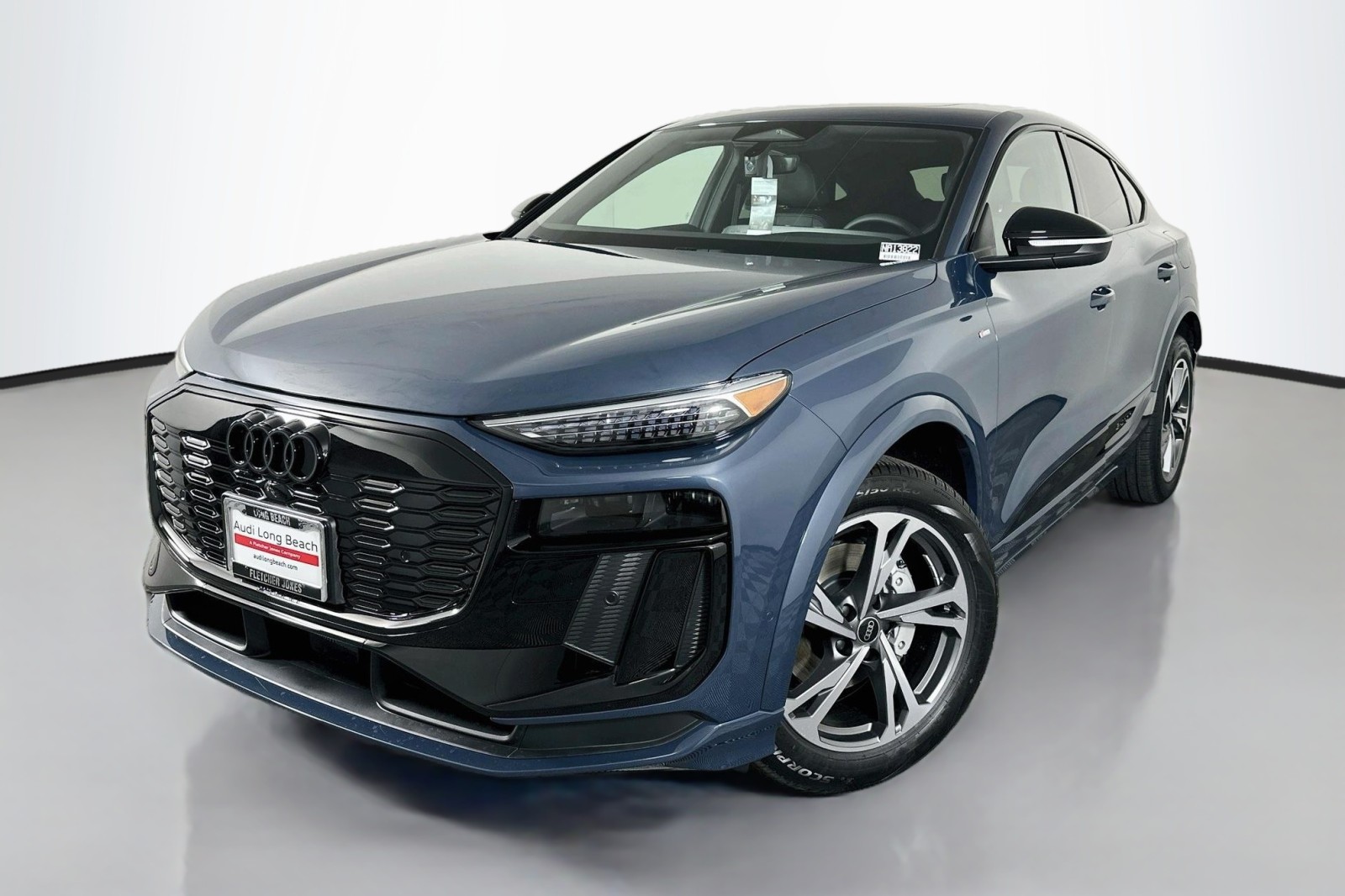 2027 Audi Q6 e-tron Sportback Premium Plus