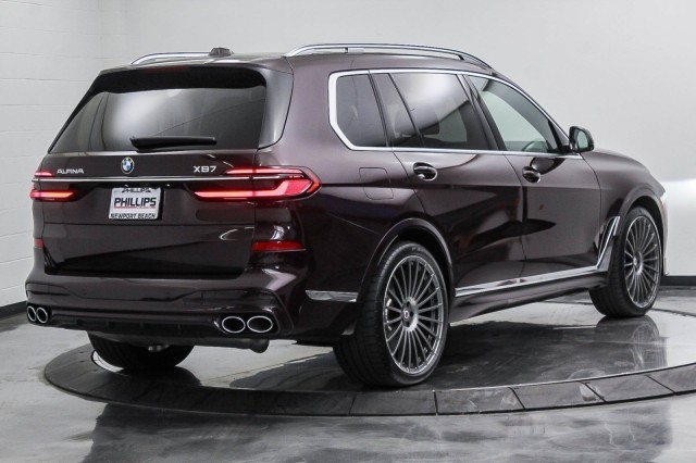 2024 BMW X7 ALPINA XB7 5