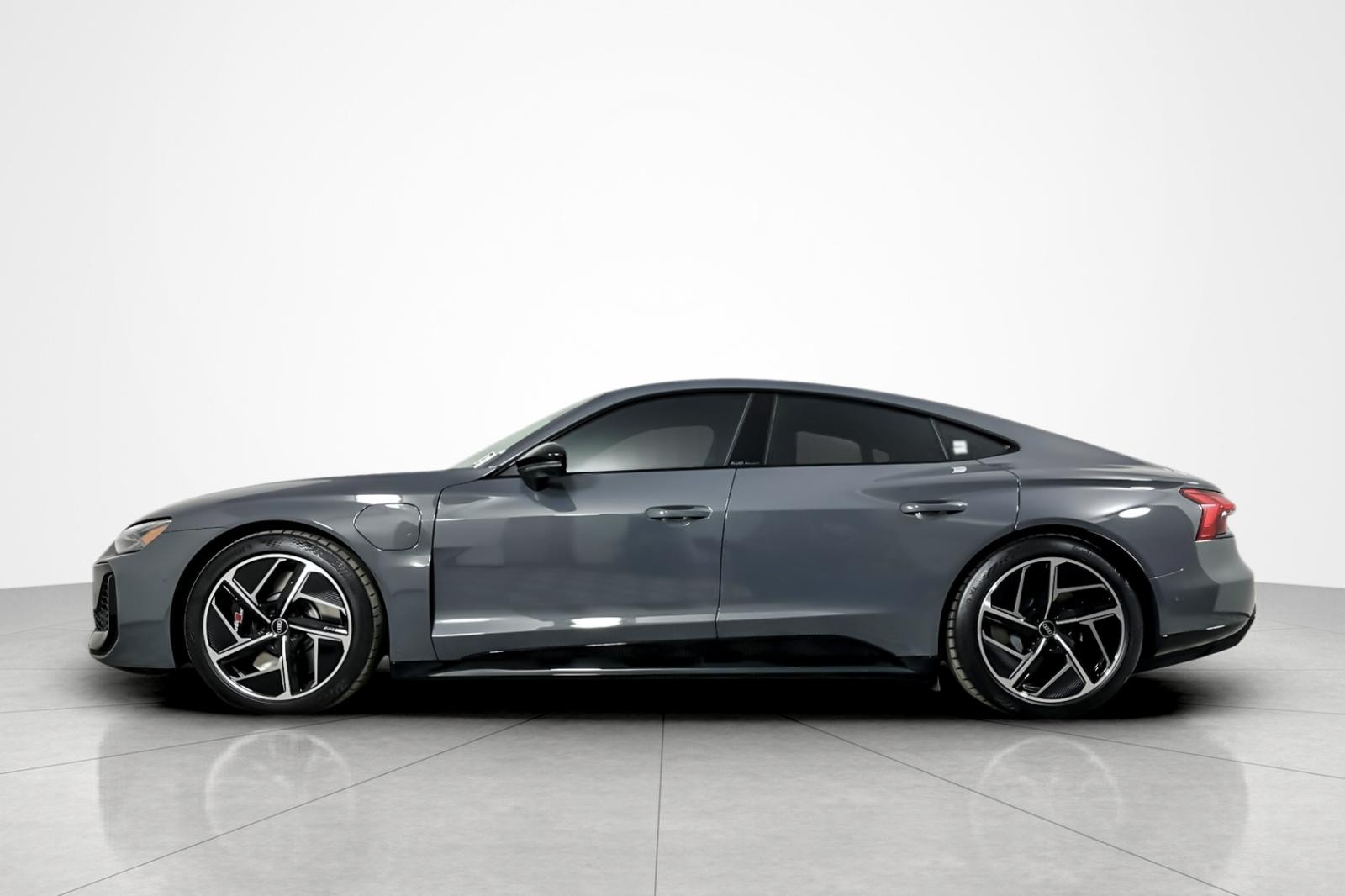 New 2025 Nimbus Gray Metallic Audi performance quattro image 3