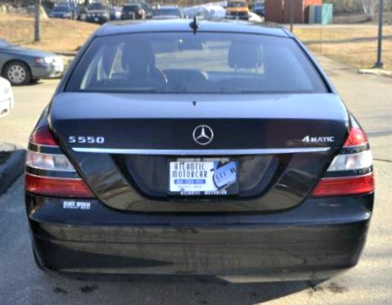2009 Mercedes-Benz S-Class 5.5L V8 in Wiscasset, ME