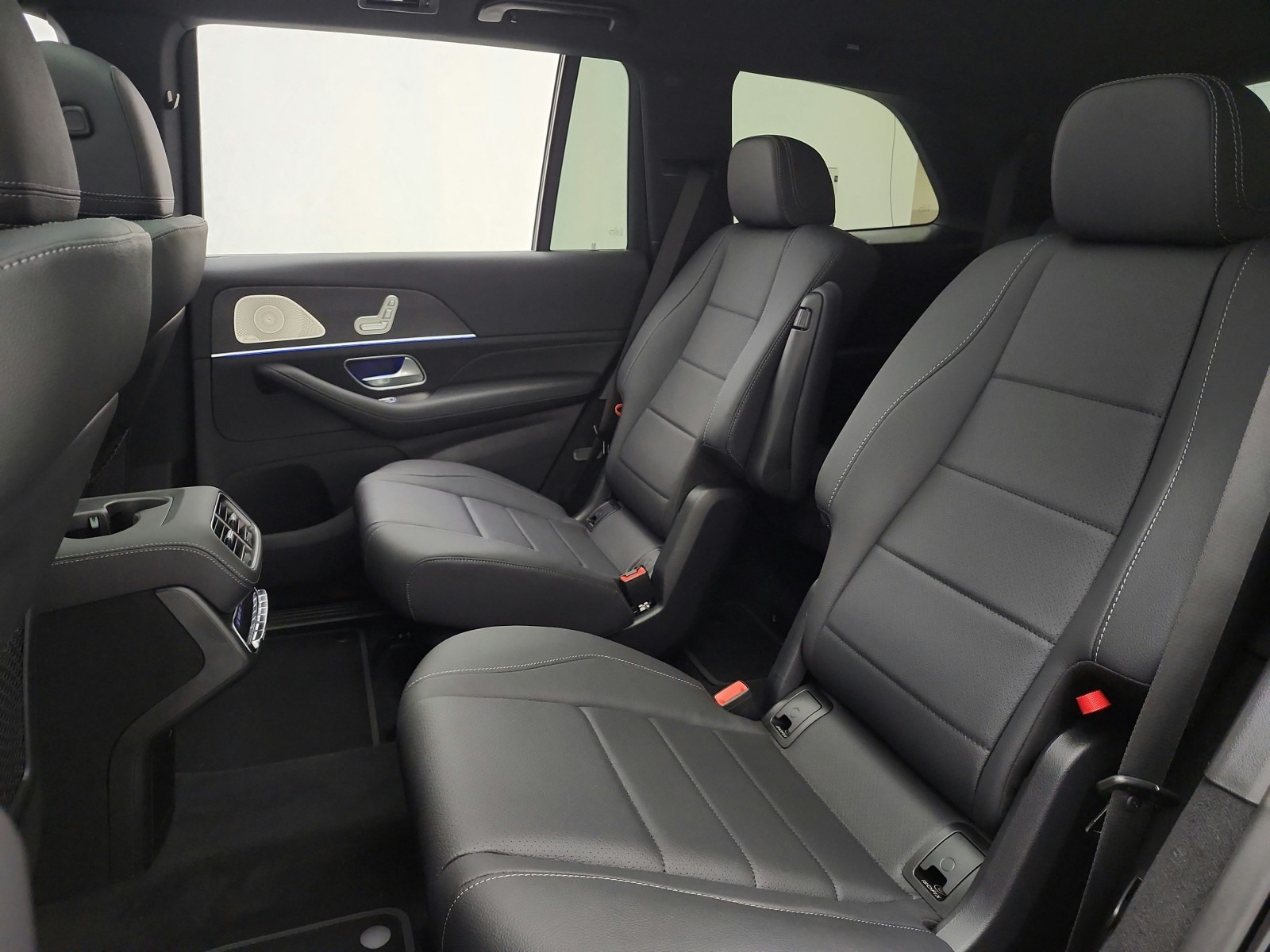 New 2026 Obsidian Black Metallic Mercedes-Benz GLS 450 4MATIC® SUV image 11