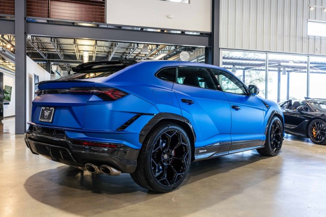 Used Car 2024 Lamborghini Urus  Performante For Sale Under $320,000 In Boerne, Texas