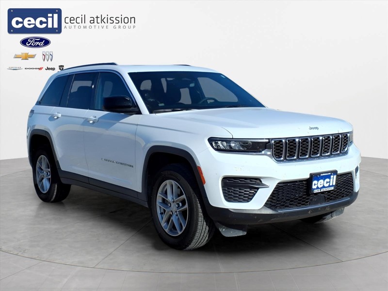  2025 Jeep Grand Cherokee Laredo X RWD   