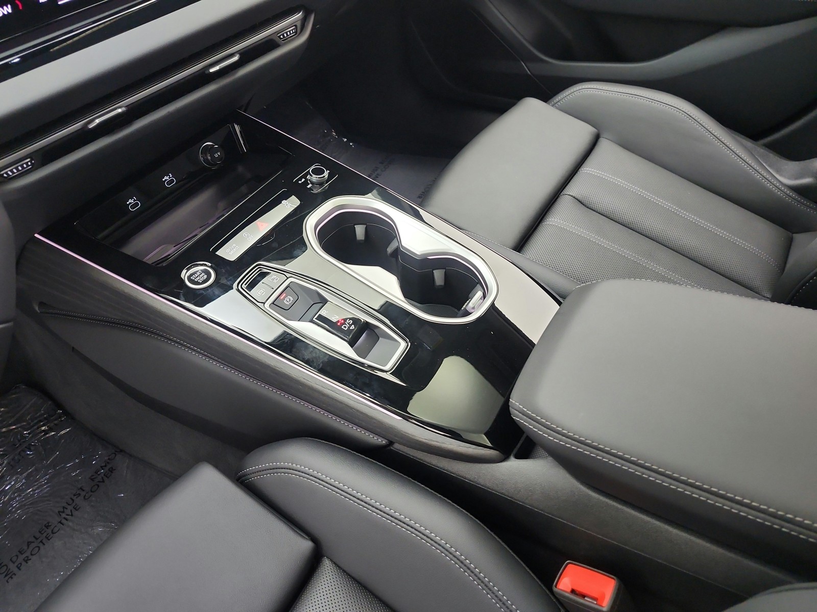 Used 2026 Daytona Gray Pearl Effect Audi Premium Plus quattro image 18