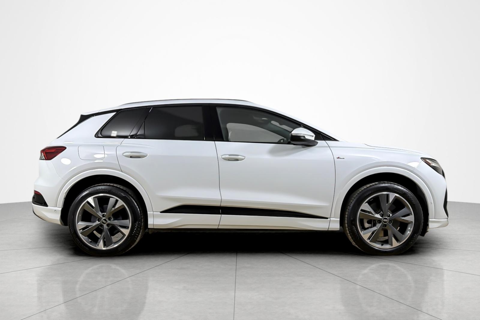 Certified Used 2023 Glacier White Metallic Audi Premium Plus 50 quattro image 6