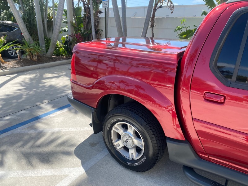 2003 Ford Explorer Sport Trac XLT LOW MILES 59,213 in , 