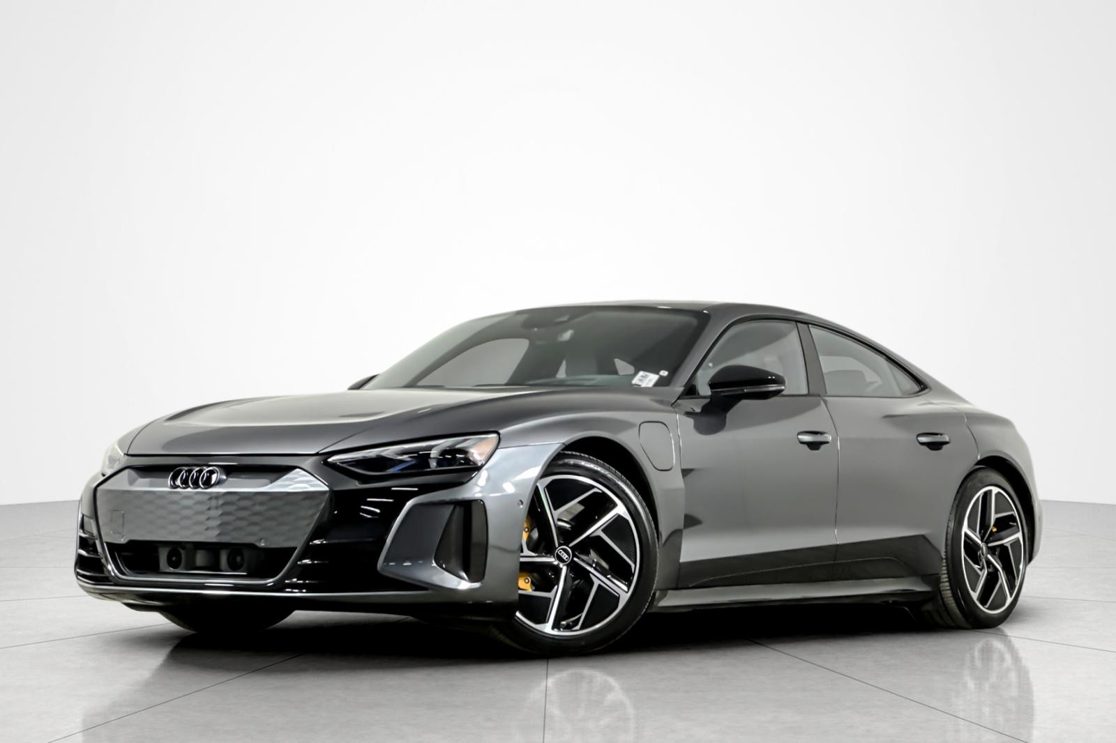 2024 Audi RS e-tron GT quattro