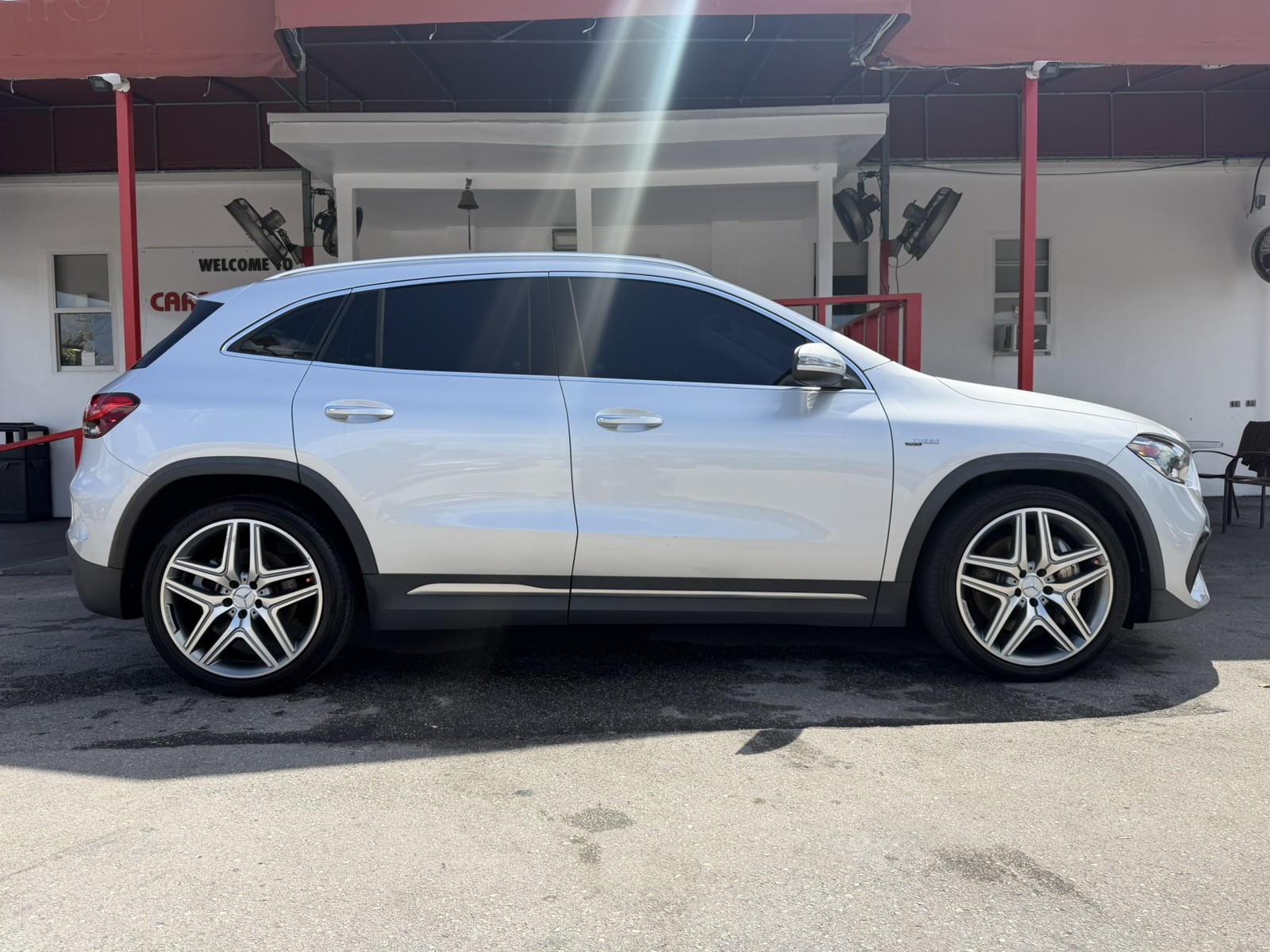 2021 Mercedes-Benz GLA-Class - $21,888