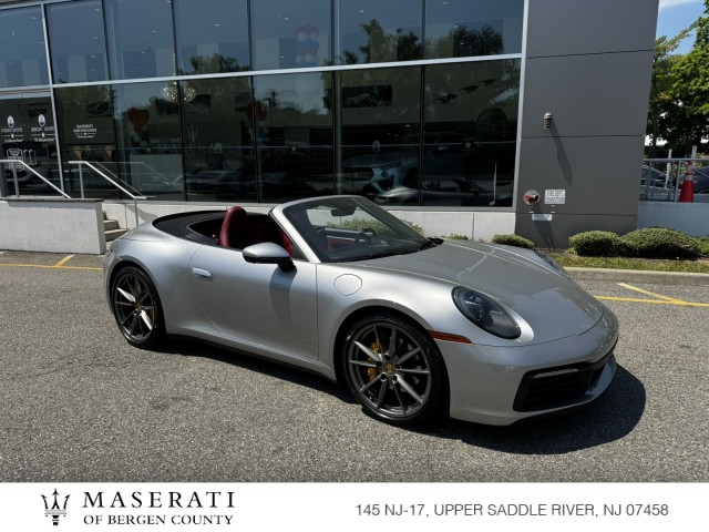 2022 Porsche 911 Carrera Cabriolet RWD Plata (GT Silver Metallic) Descapotable Tracción trasera Automática