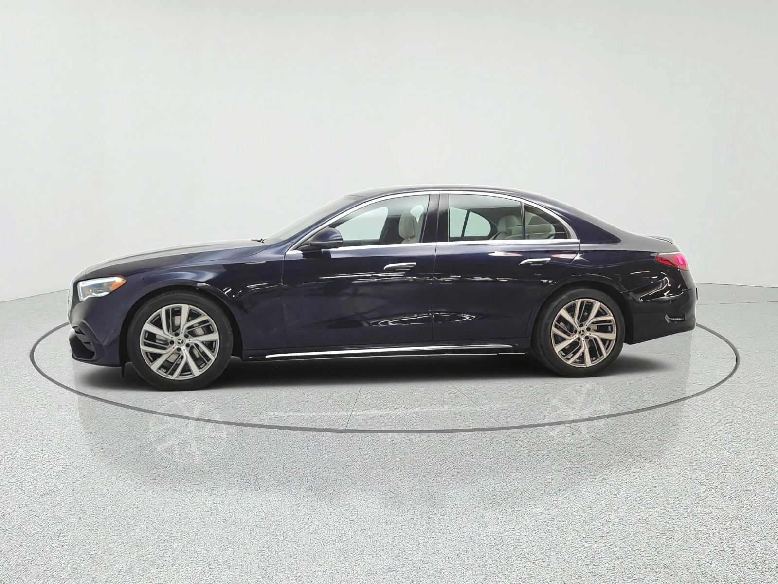 New 2027 Nautical Blue Metallic Mercedes-Benz E 350 RWD Sedan image 8
