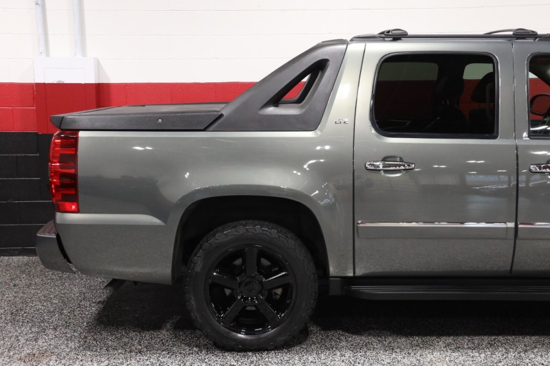2011 Chevrolet Avalanche 4WD LTZ 4DR Truck in , 