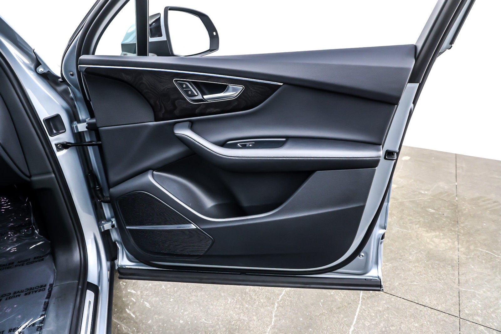 Used 2023 Satellite Silver Metallic Audi Premium Plus 55 TFSI quattro image 24