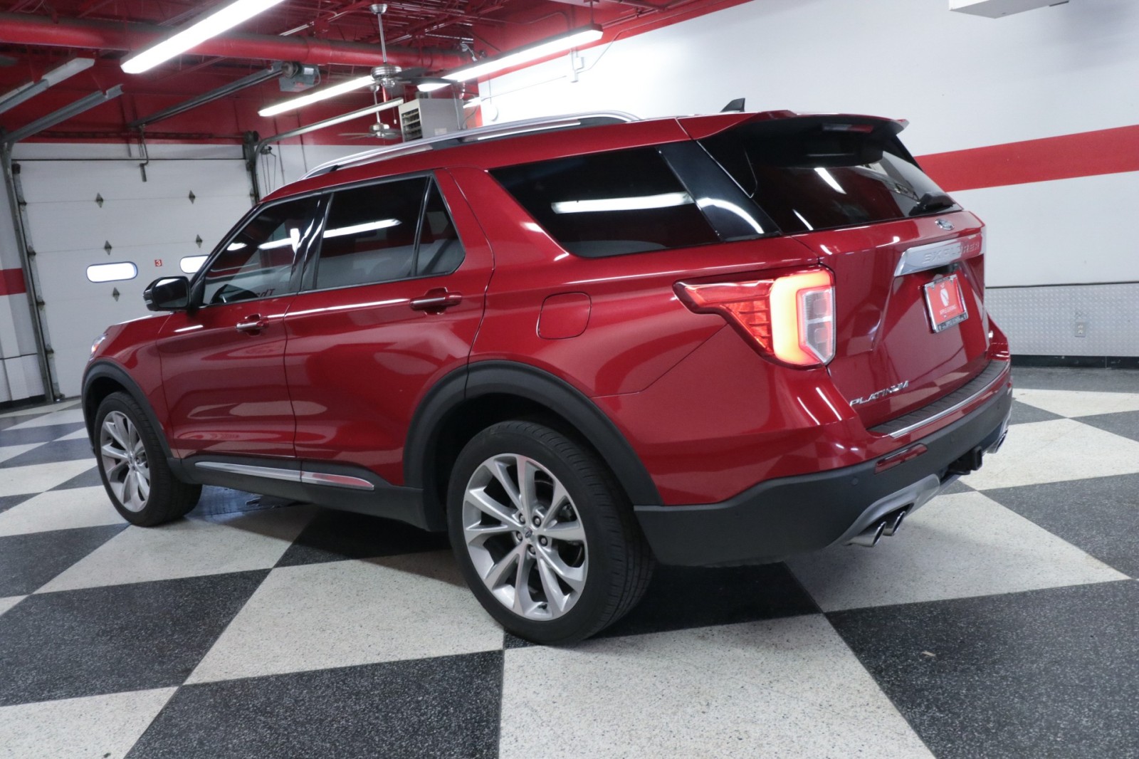Used Car 2021 Ford Explorer  Platinum For Sale Under $35,000 In Austin, Texas